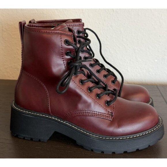 Madden girl Carra Platform Combat Boots Women’s Size 6 Burgundy Lace-up Side Zip - Picture 1 of 11